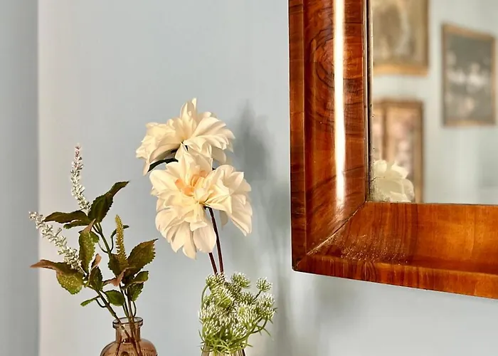 Lejlighed Casa Tudor, Charmy Eccentric Flat In Piccola Londra 10 Min From Center *